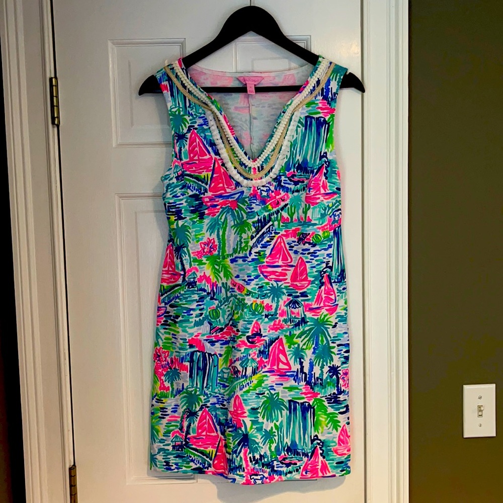 Lilly Pulitzer Shift Dress - size Med - like new